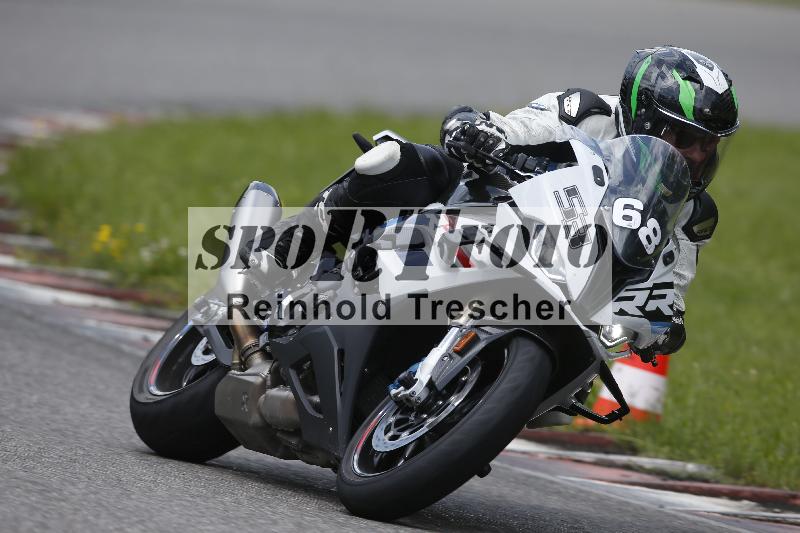 /Archiv-2024/29 12.06.2024 MOTO.CH Track Day ADR/Gruppe gelb/68